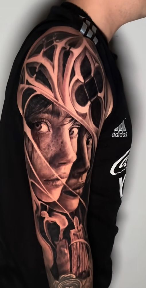 Realism detail work by Avelino